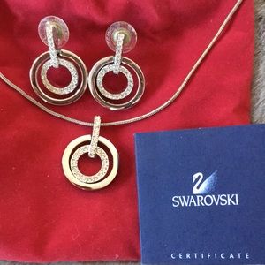 Swarovski Circle crystal pendant earrings set